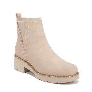 Naturalizer Darry Bootie Water Repellent Ankle Boot 9W Cream